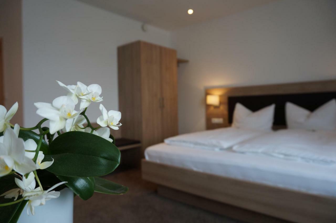 Flair Hotel Gruener Baum Donaueschingen Exterior photo